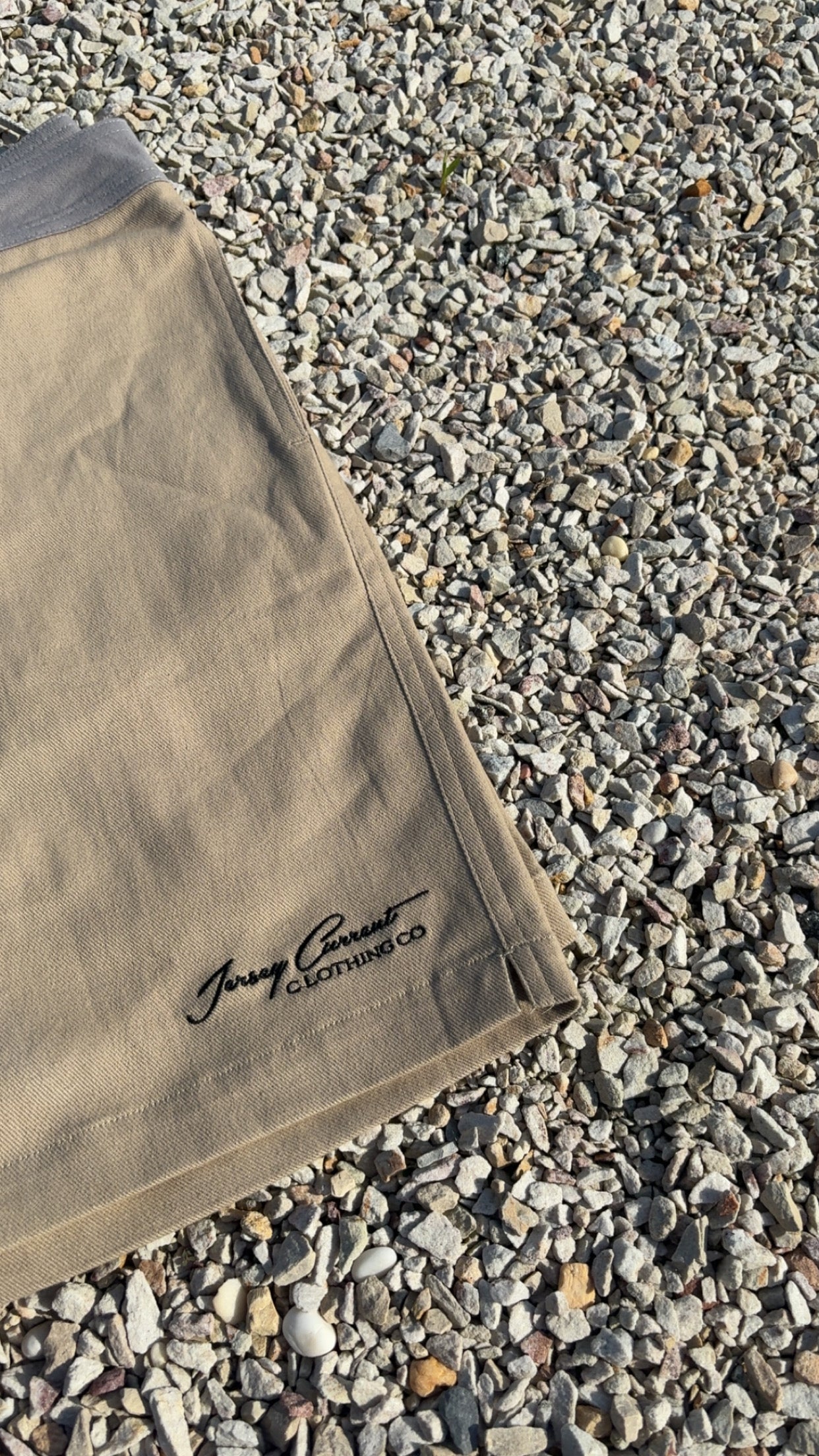 Classic Current Shorts